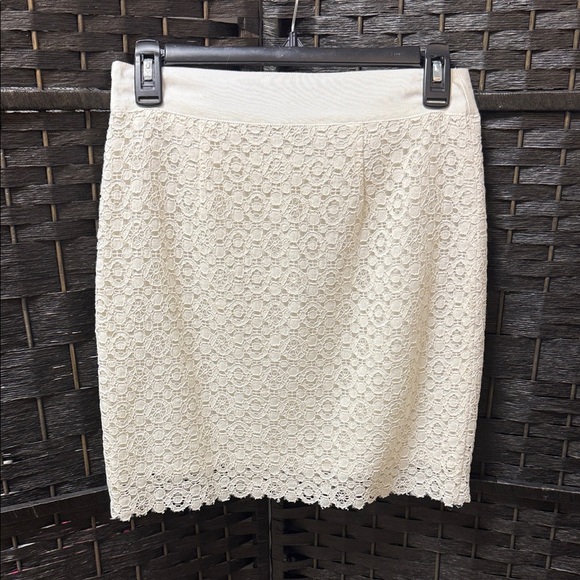 Forever 21 Dresses & Skirts - Forever 21 Cream Floral Crochet Pencil Skirt